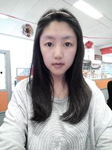 国产经典自拍,捕捉时代光影，展现青春风采